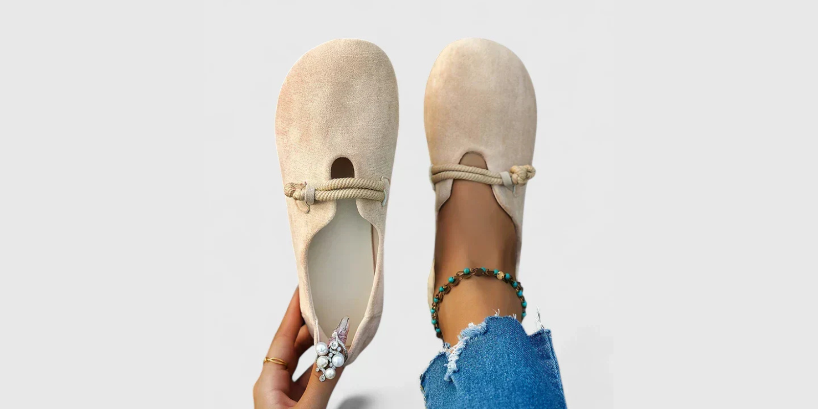 WOMEN'S FOOTWEAR COLLECTION