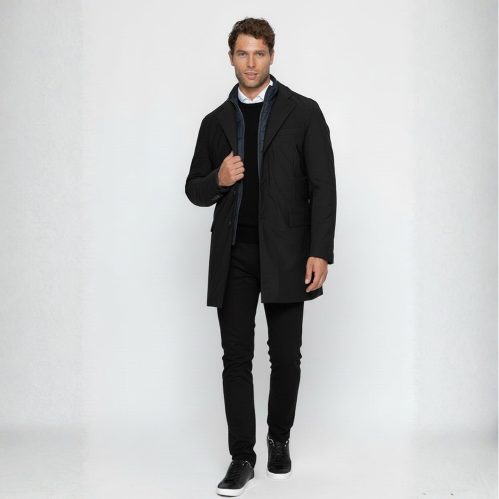 Cappotto nero Signature 1981