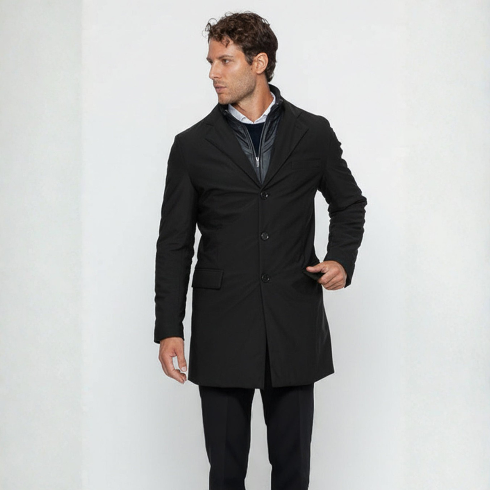 Cappotto nero Signature 1981