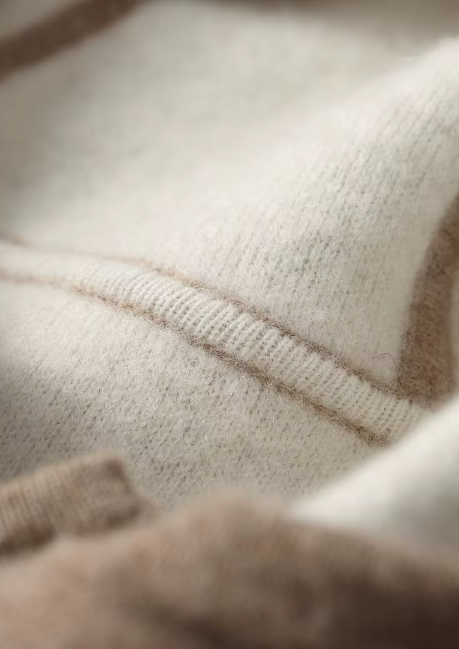 100% CASHMERE TRACKSUIT