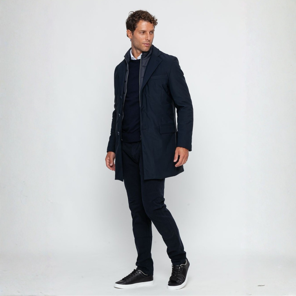 Cappotto con firma blu 1981